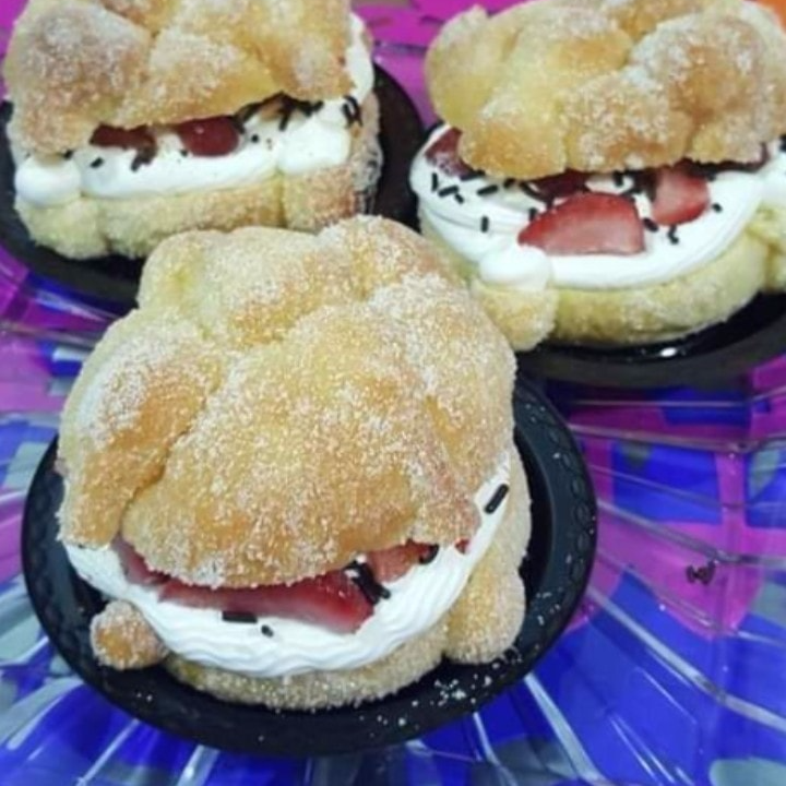 Hojaldra Rellena