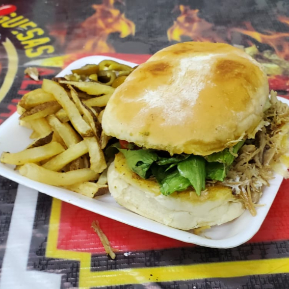 TORTA DE JAMON