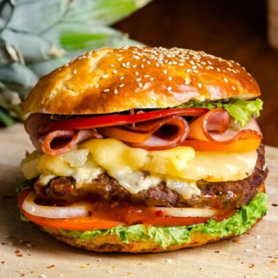 HAMBURGUESA HAWAIANA