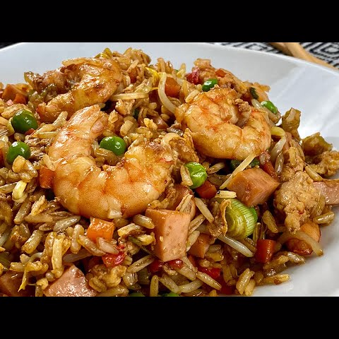 Arroz Frito con Pollo y Camarón