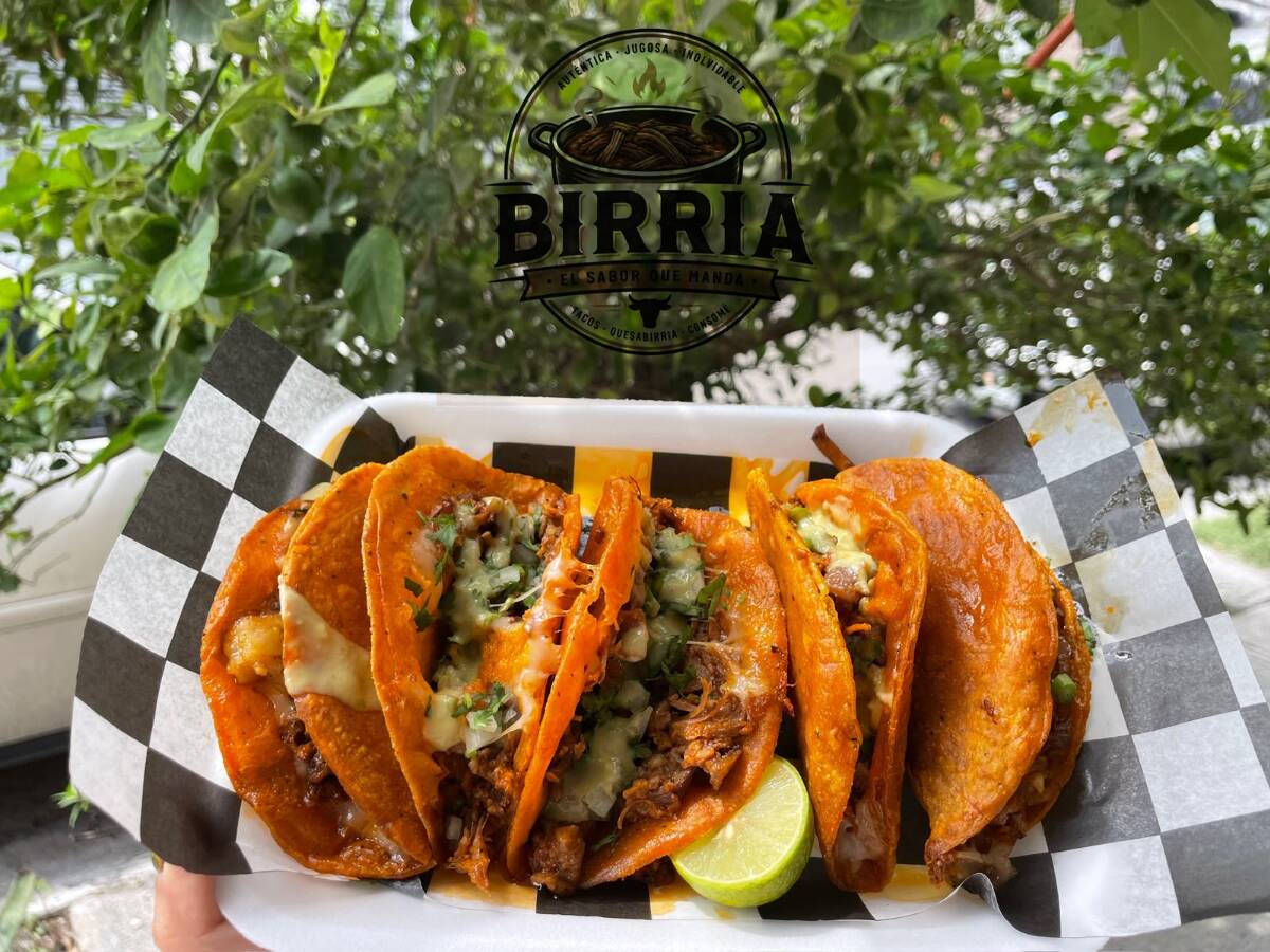 Birria "El Sabor Que Manda"