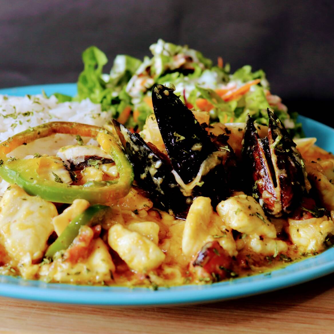 Mariscada en Salsa de Tomate