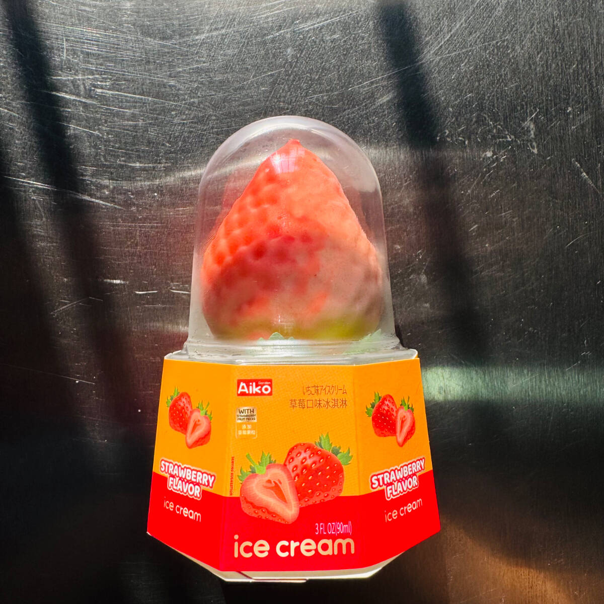 Helado en Forma de Fresa