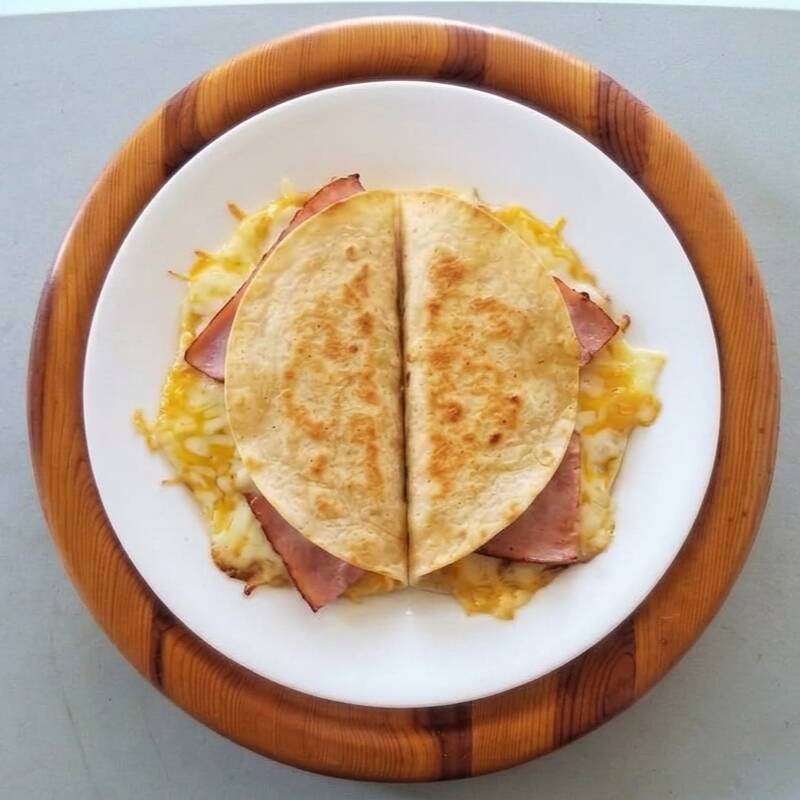 2 Quesadillas de Jamon y Queso