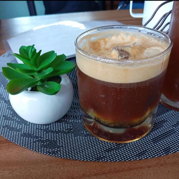 Espresso Tonic