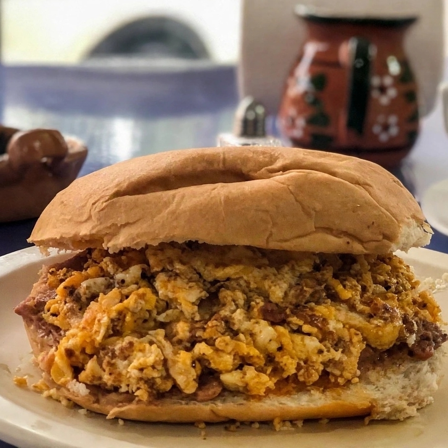 Huevo con Chorizo