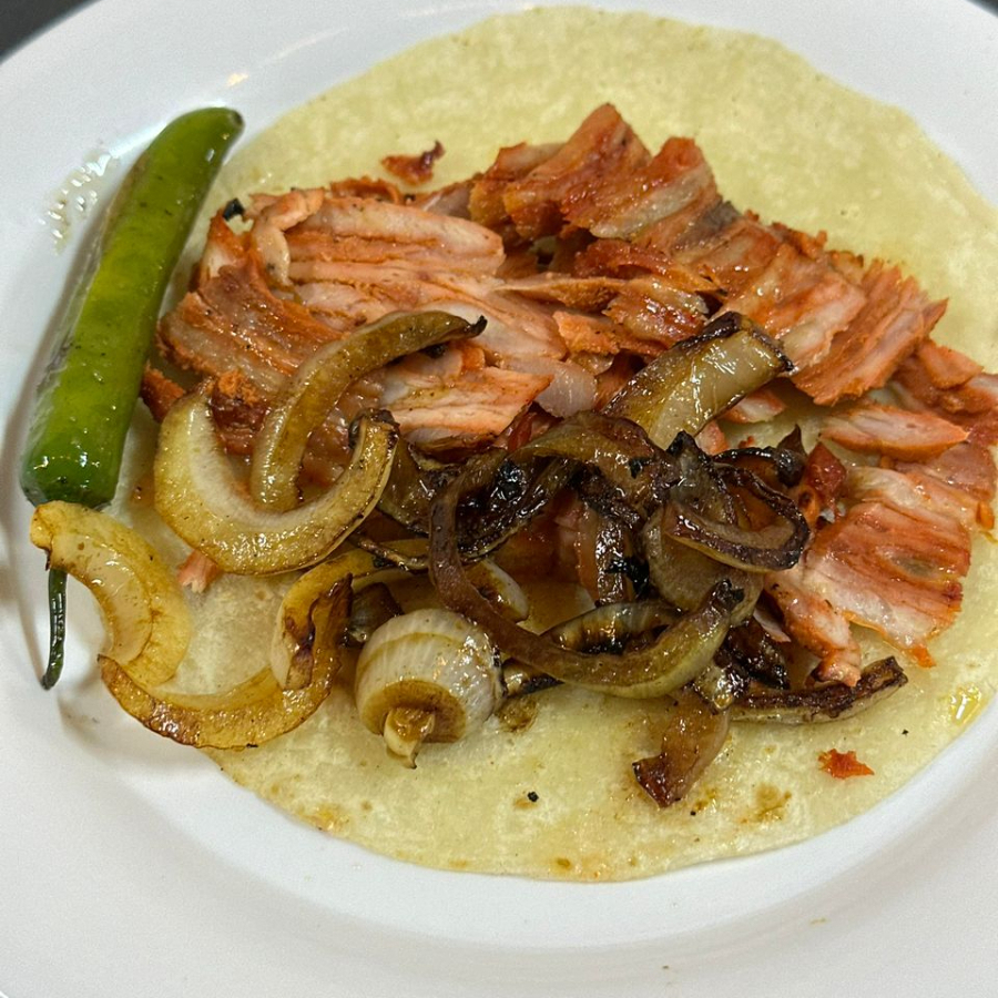 PASTOR CON TORTILLA DE HARINA