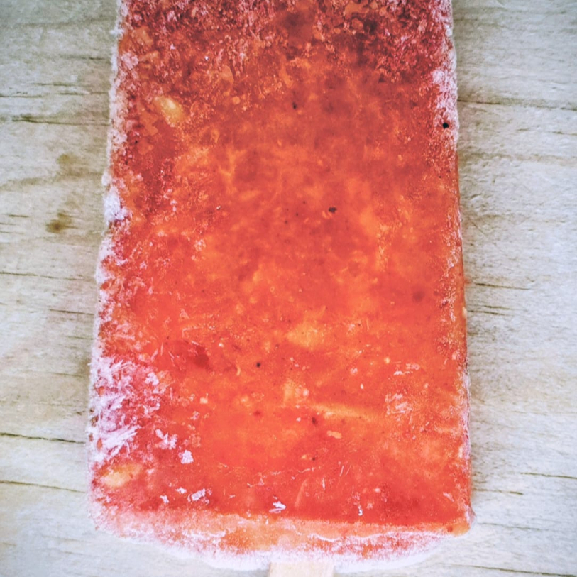 Paleta de piña con chile