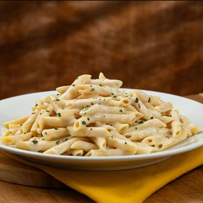 Penne (300g) com Molho de Queijos (3 conchas)