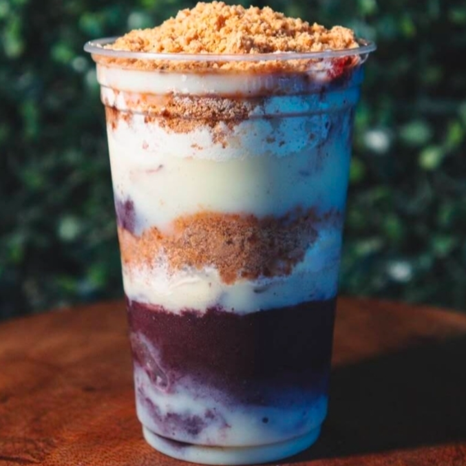 Granola, leite em pó é leite condensado