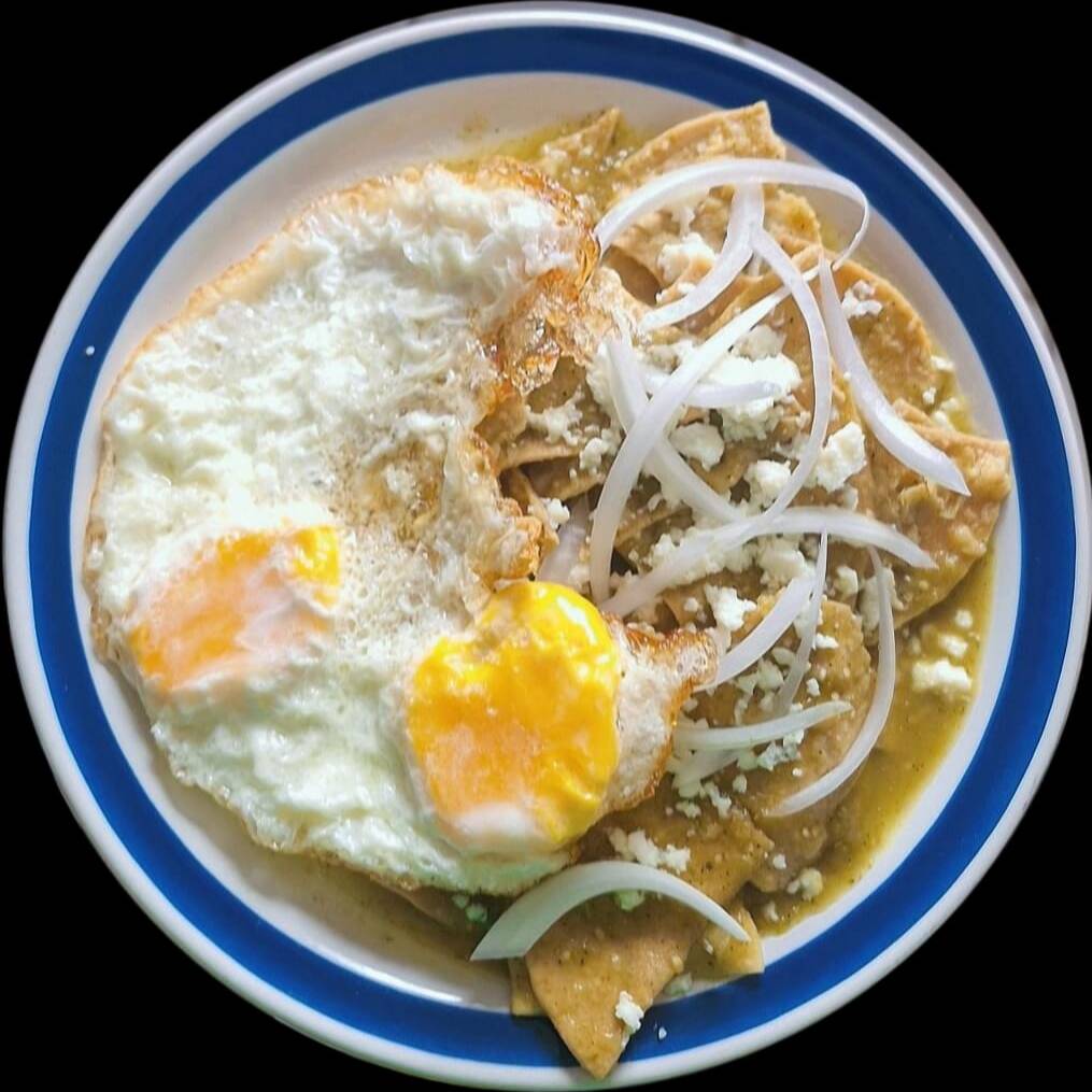 Chilaquiles Con Huevo.