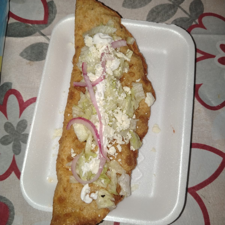 Mega Empanadas de Pollo