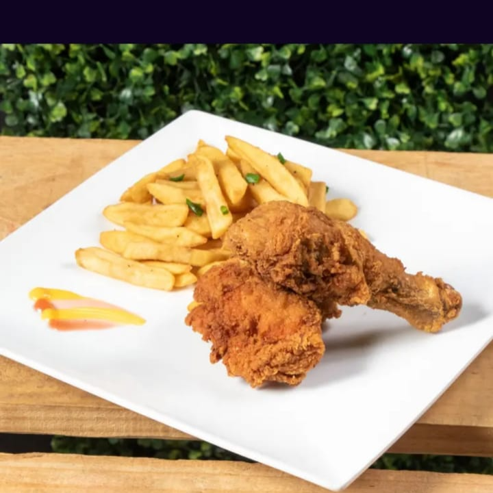 1 Pieza de Pollo Frito y Papas