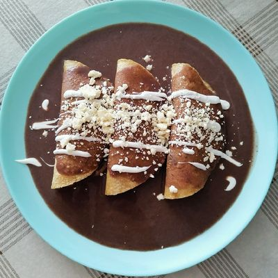 Enfrijoladas (Orden de 4)