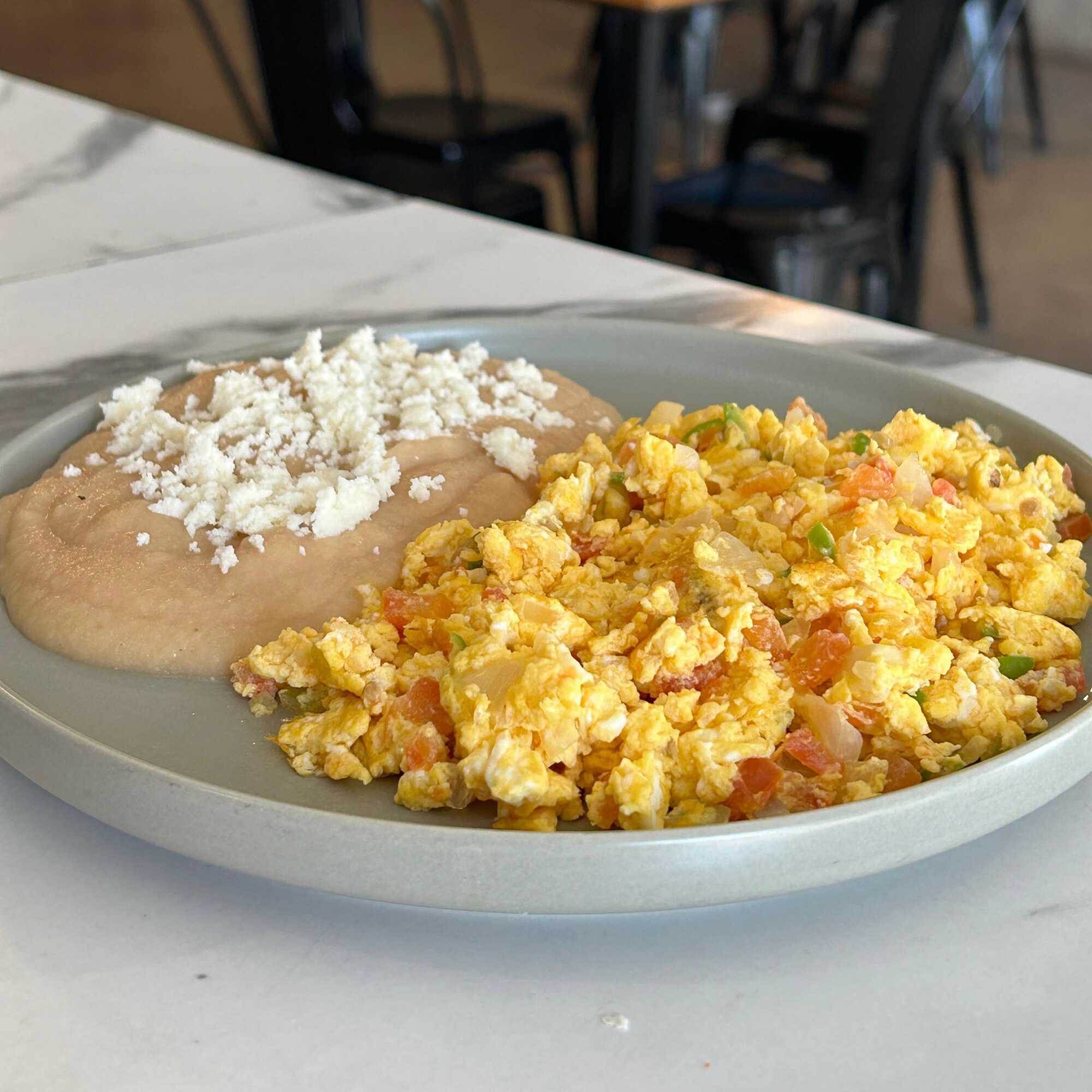 huevos a la mexicana