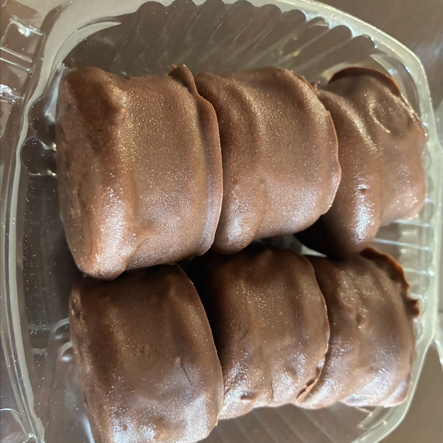 Box de 6 bañados en chocolate con Dulce de Leche
