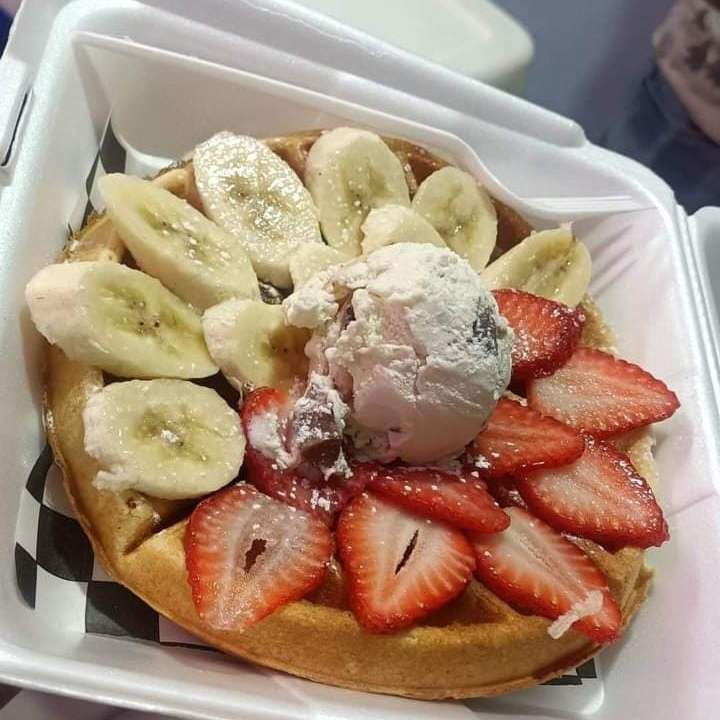 Wuafle Especial 1 ingr,1 fruta,1 bola helado