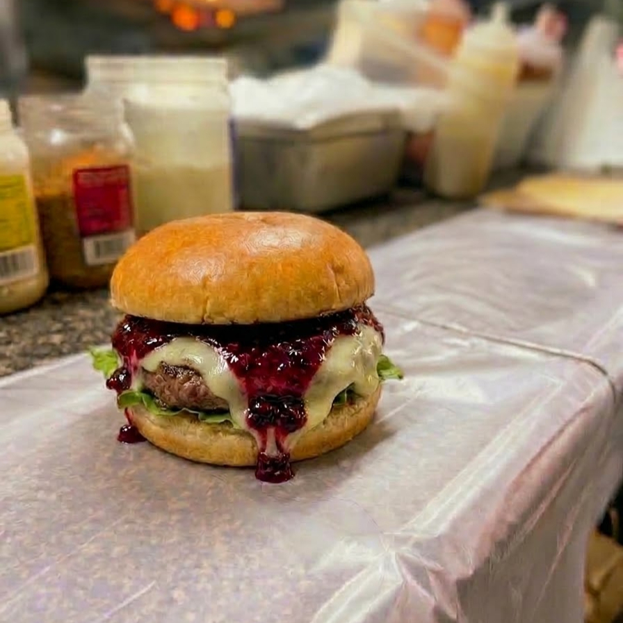 Hamburguesa Costilla de Frutos Rojos