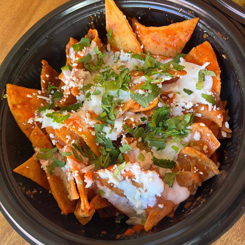 chilaquiles Rojos naturales