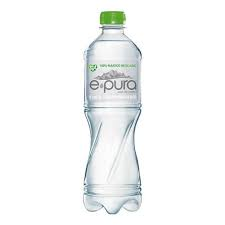 Agua natural *e pura