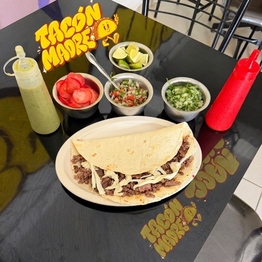 Tlayuda de asada