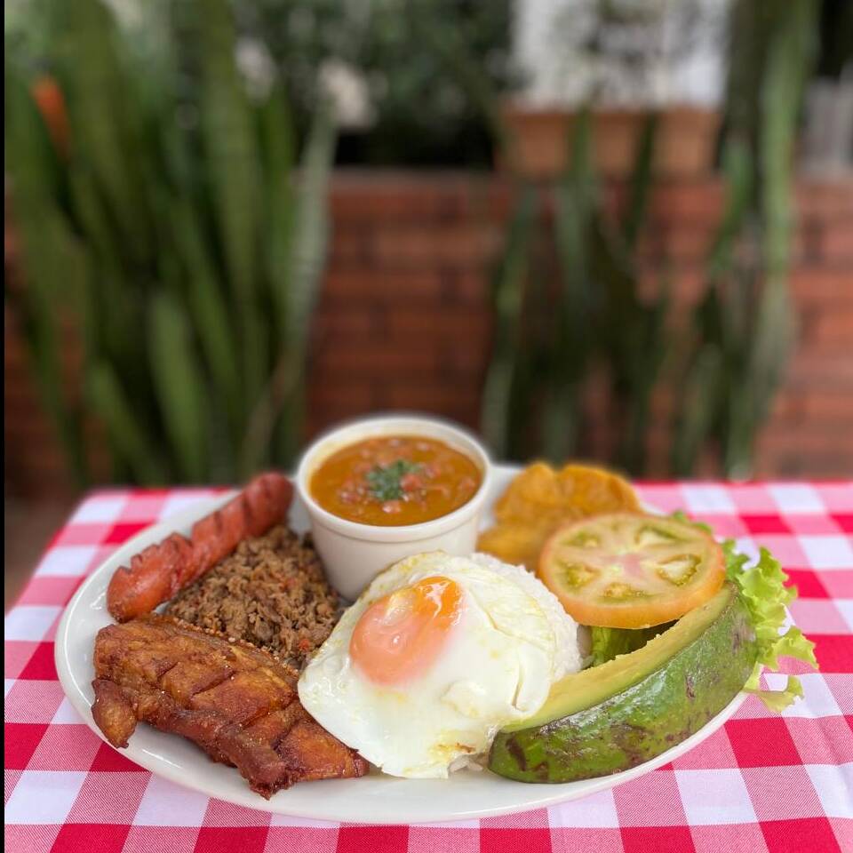 Bandeja Paisa