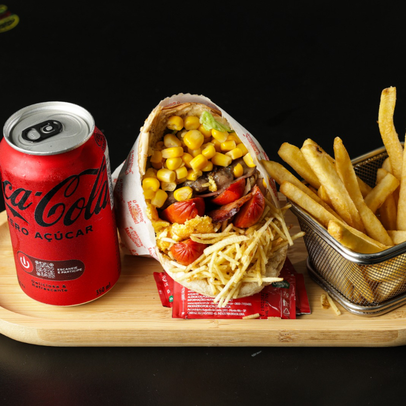 Combo para 1: X-Tudo + batata frita 200g + Coca.