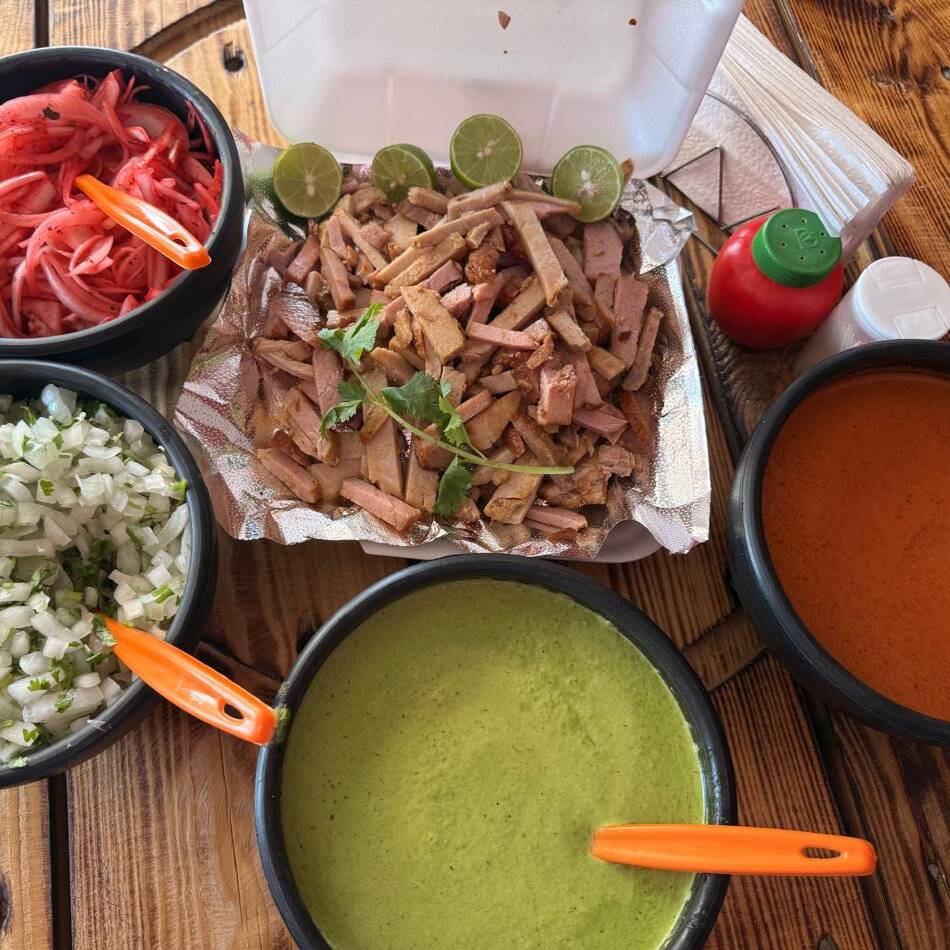 Parrillada de Carnitas