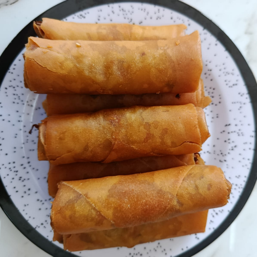 ROLLITOS PRIMAVERA. De Pollo con verduras.
