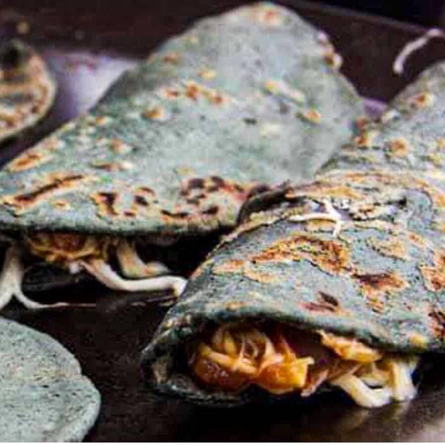 Quesadillas Al Comal