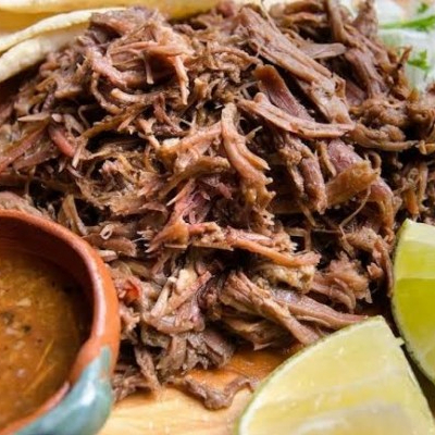 Kilo de Birria / Incluye Tortillas y 1 Litro de Consome Gratis