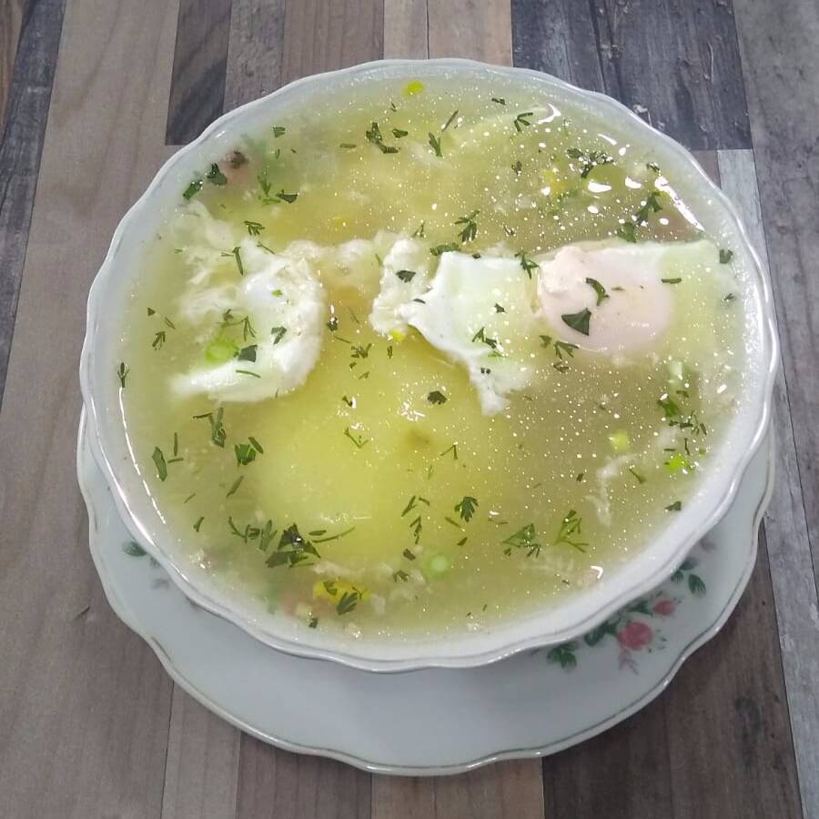 Caldo de Huevo