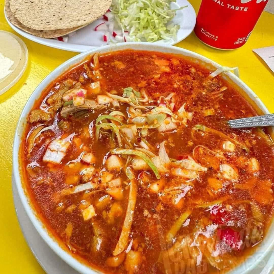 Pozole Medio Litro