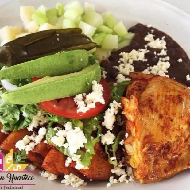 Enchiladas Fritas con Pollo