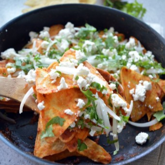 Chilaquiles Habanero con Elote Tatemado