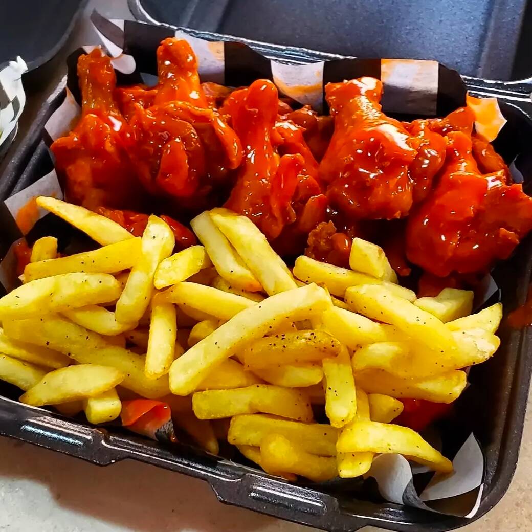 Alitas 5 Piezas en Hot