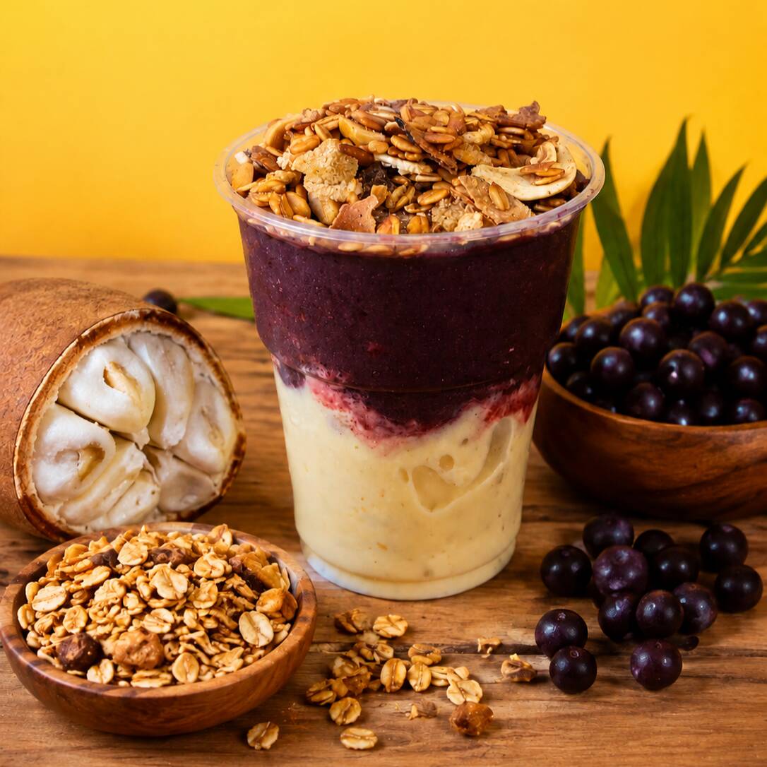 Açaí cremoso + creme de cupuaçu + granola crocante: a combinação perfeita!
