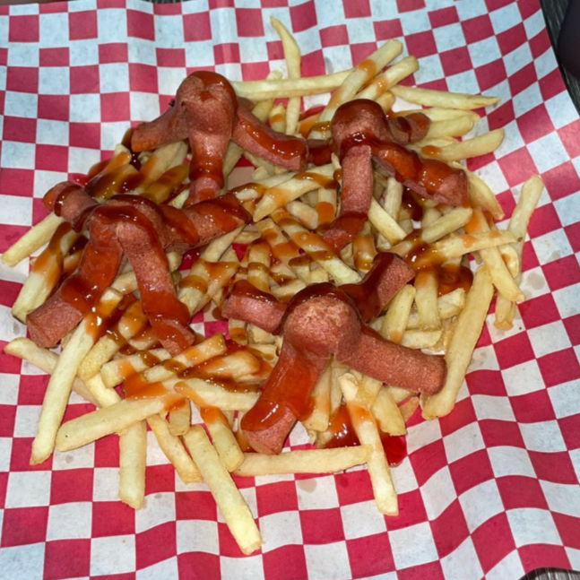 Salchipapas