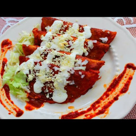 Enchiladas rojas (Guajillo)