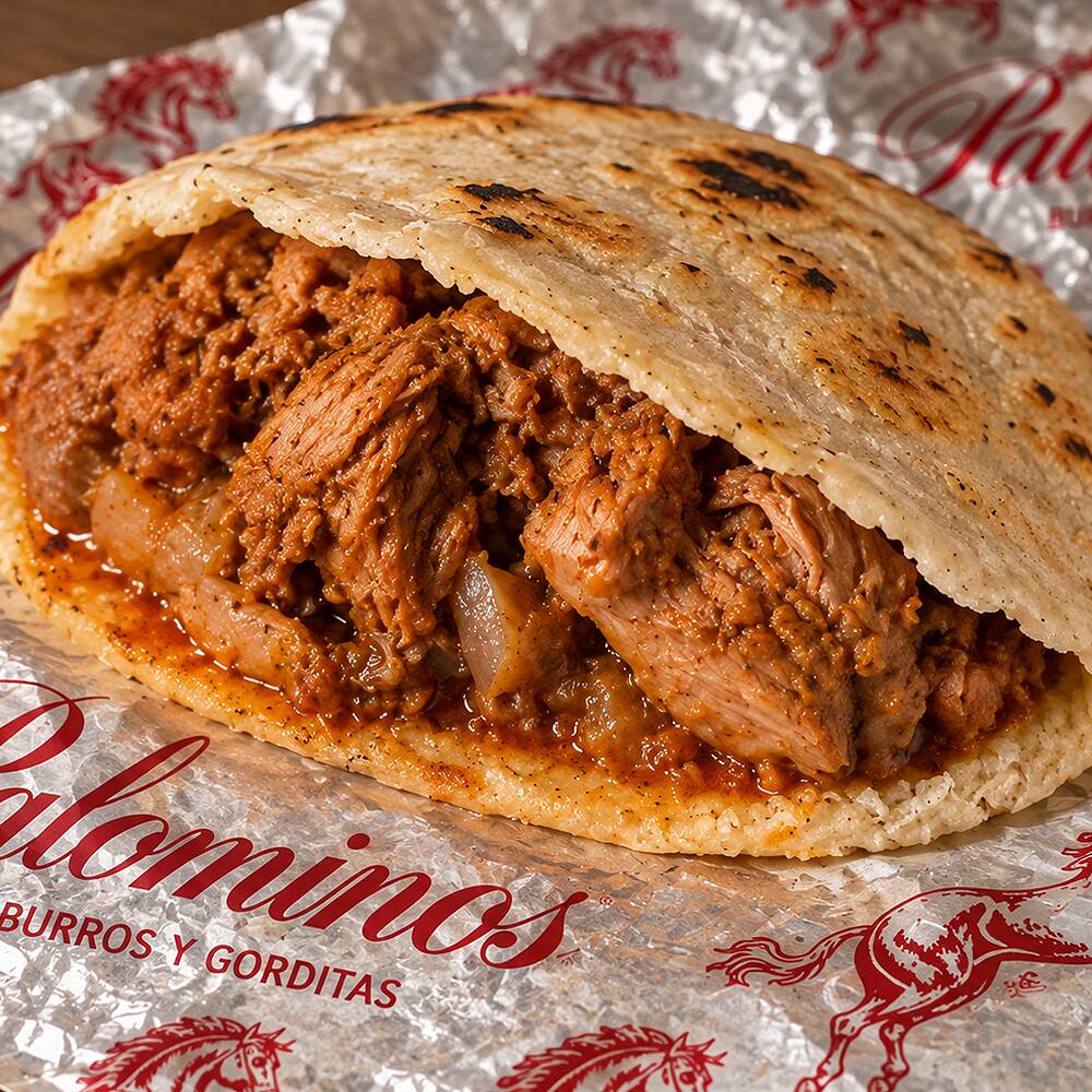 GORDITA DE ASADO DE PUERCO