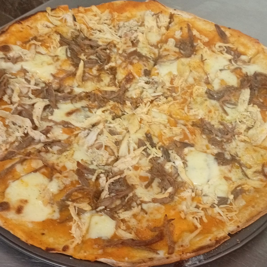 Pizza de Carne 12 Porciones