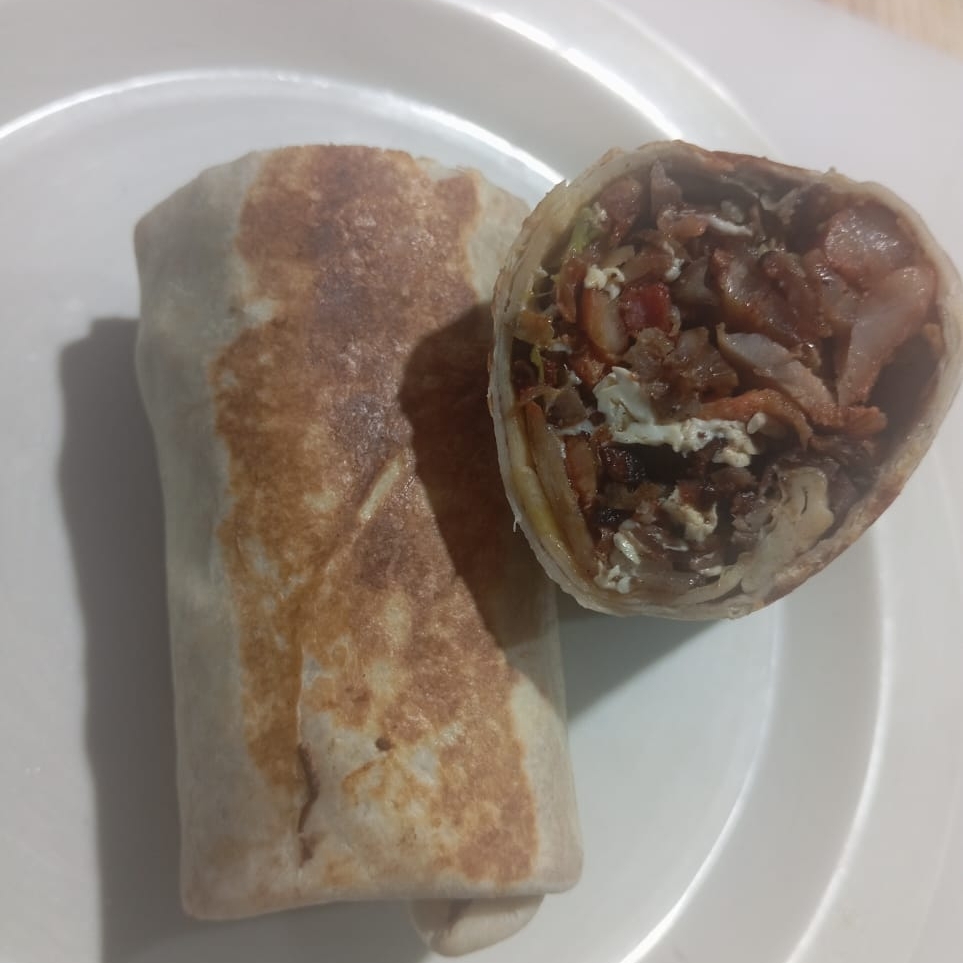 Burrito de carne asada