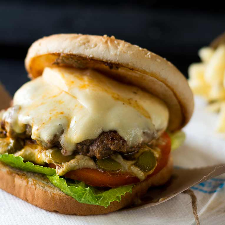 La Queso Burger