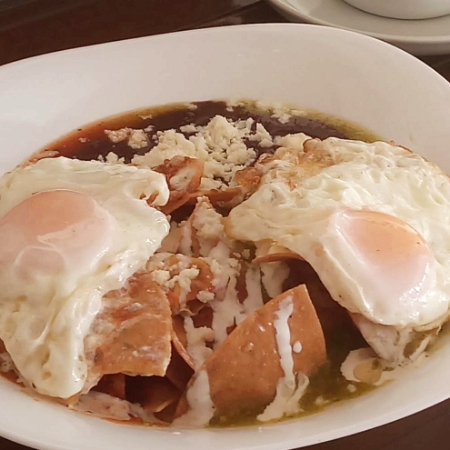 CHILAQUILES