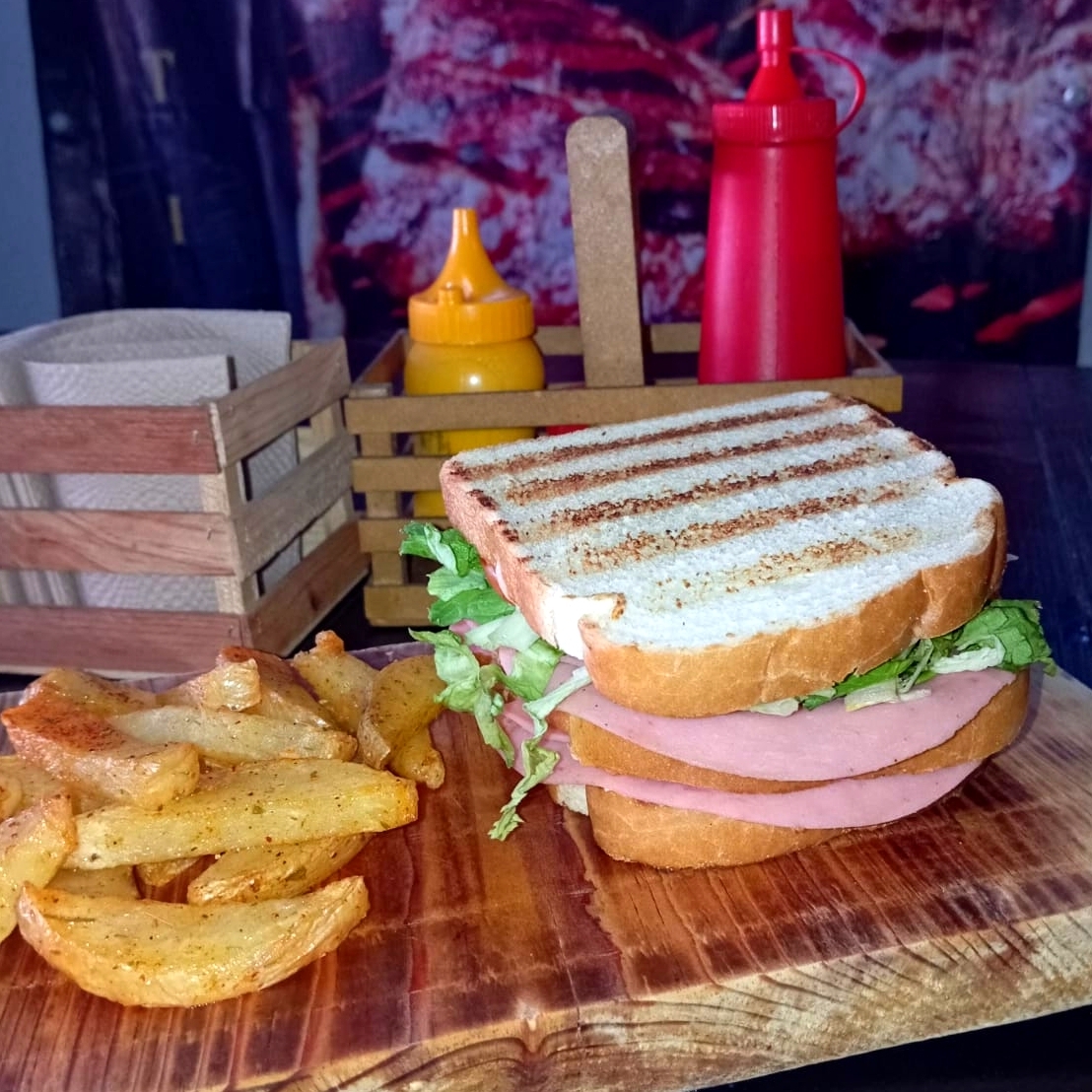 Sándwich de Jamón