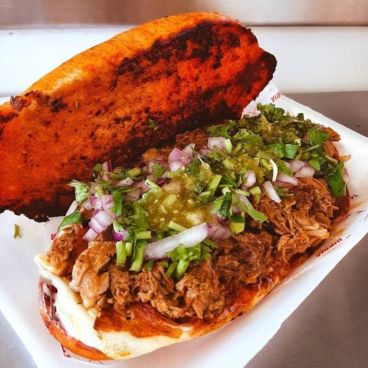Torta de Birria