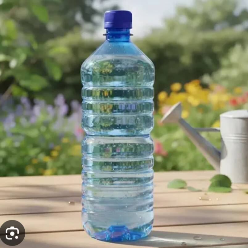 Botella de agua pura