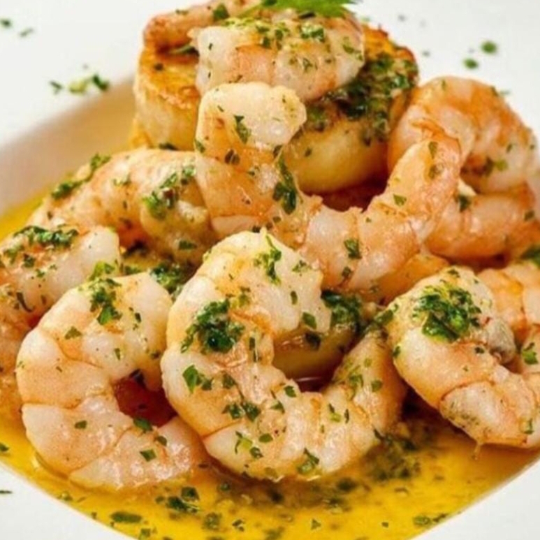 Camarones al Ajillo