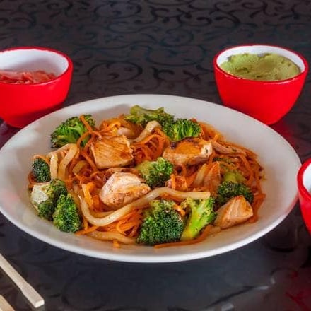 Yakimeshi de verduras