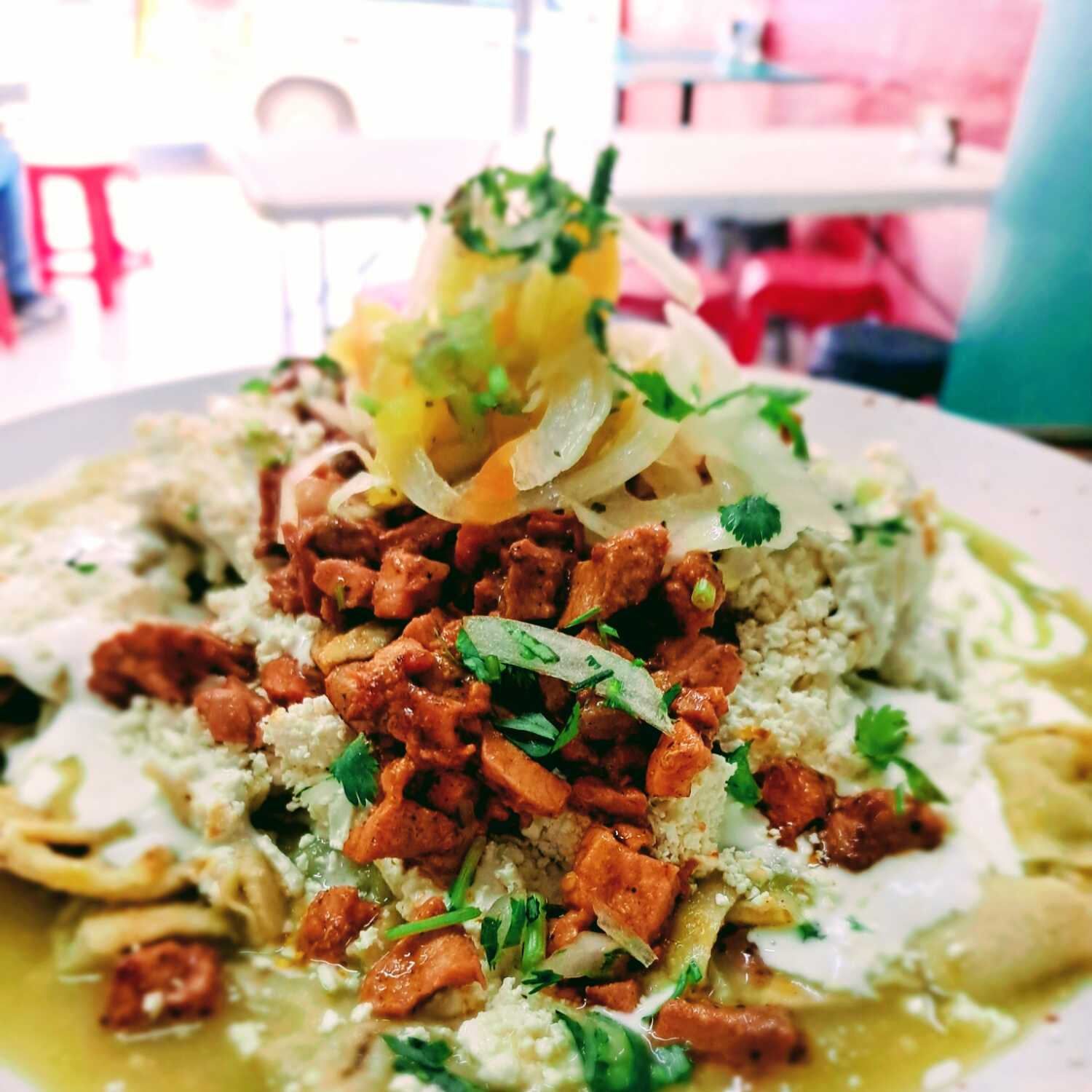 Chilaquiles con Carne al Pastor